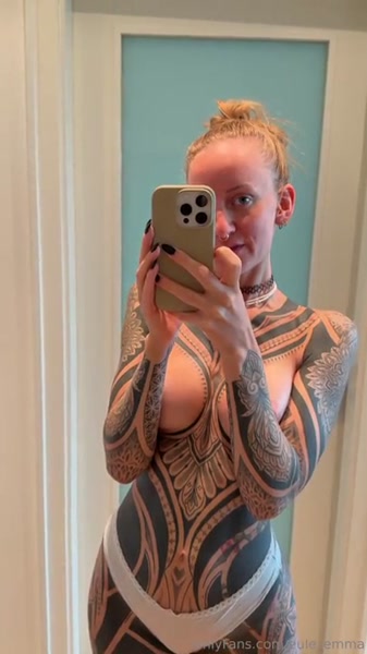 Eule Emma sexy video thumbnail