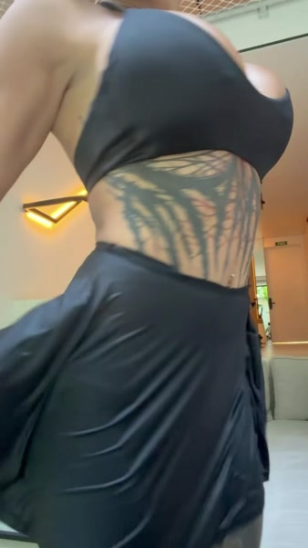 anna.mukydza hot video thumbnail