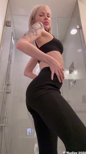 layna_boo sexy video thumbnail