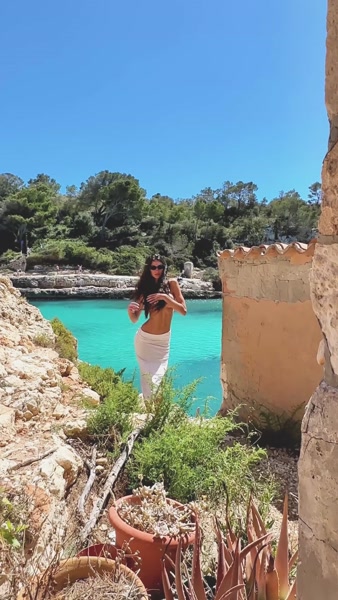 Zuriñe Aspiunza onlyfans video thumbnail