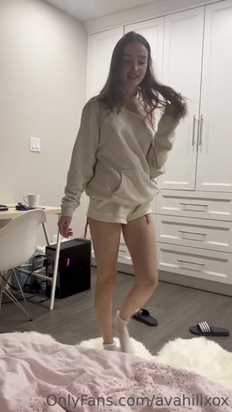 Lola Moon / AvahillXOX onlyfans video thumbnail