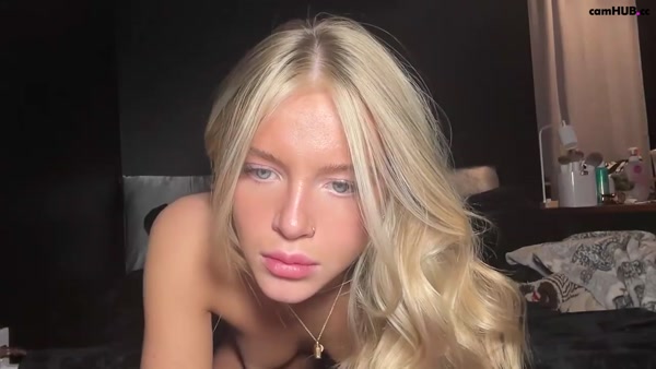 Lillian Snyder (lily.babyy) sexy video thumbnail