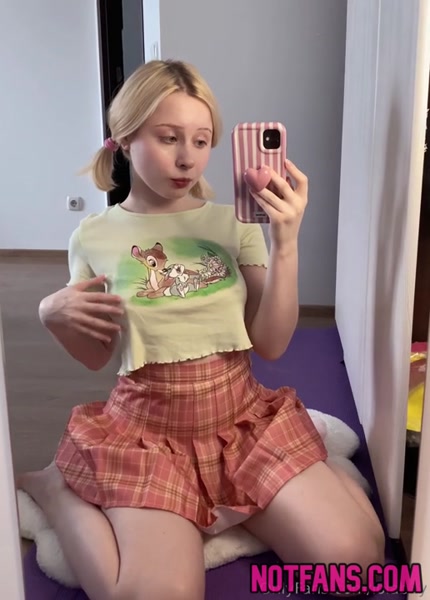 Lola Bey sexy video thumbnail