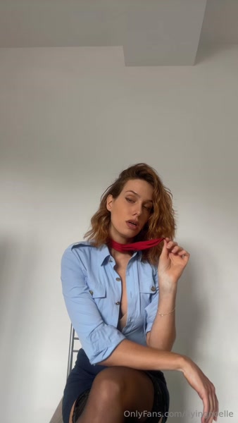 Flyingnoelle hot video thumbnail